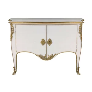 Louis XV chest of drawers<br>Ref. 573
