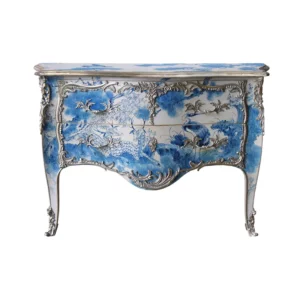Louis XV chest of drawers<br>Ref. 573