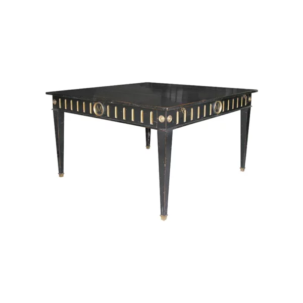 Table fermière Louis XVI carrée <br /> Réf. 654