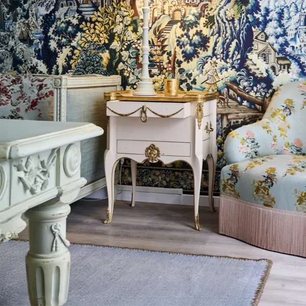 Petit écritoire de salon <br />
 Réf. 747